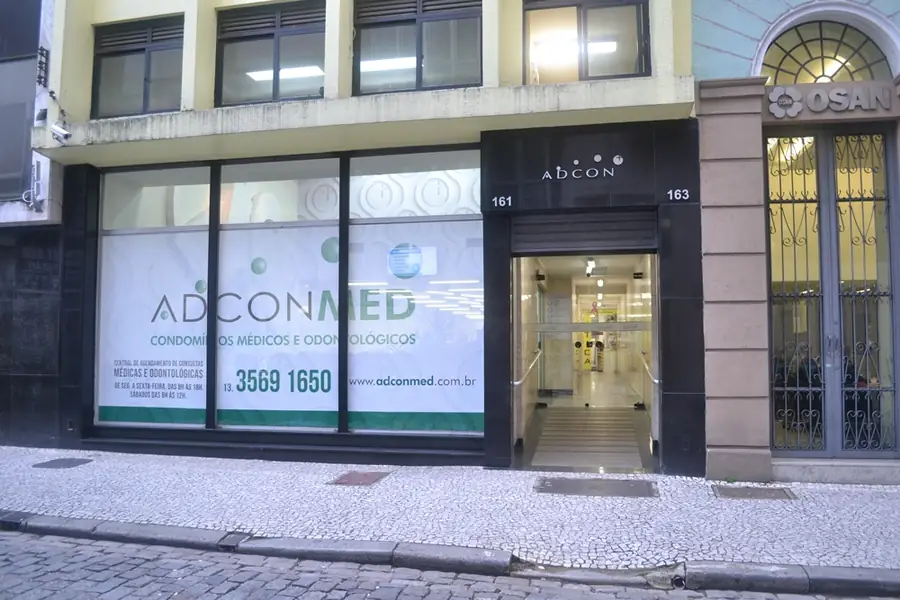 Edifício da ADCONMED em Santos